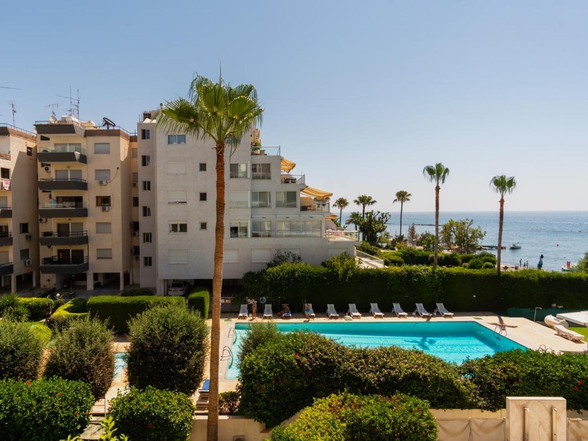 Sanders Ermitage On The Beach - Delightful 1-Bedroom Apartment With Sea View Limassol Ngoại thất bức ảnh